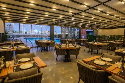 Caddemminn Hotel