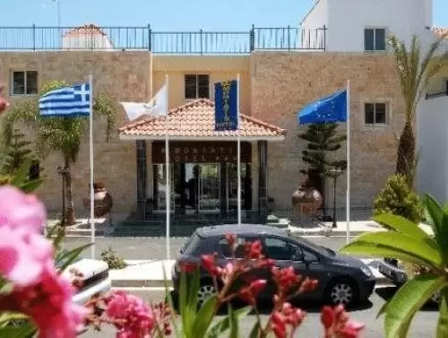 M. Moniatis Hotel