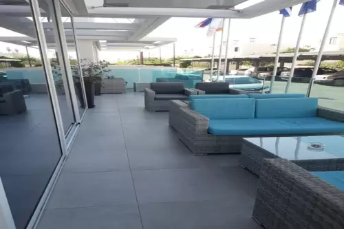 Sunny Blue Hotel